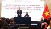 General Secretary and President To Lam meets with staff of Vietnamese agencies in Belgium, Vietnamese community in Europe